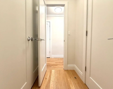 West 96th Street - Photo Thumbnail 6