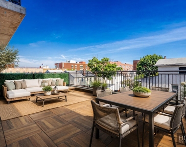 178-02 Hillside Avenue - Photo Thumbnail 1