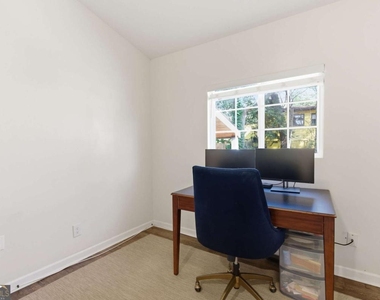 3112 Dove Way - Photo Thumbnail 15