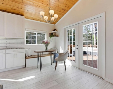 3112 Dove Way - Photo Thumbnail 6