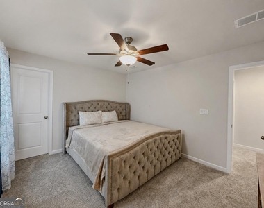 45 Woodford Drive - Photo Thumbnail 29