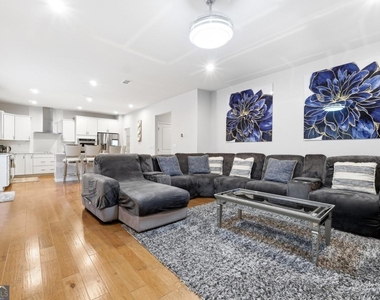 45 Woodford Drive - Photo Thumbnail 6