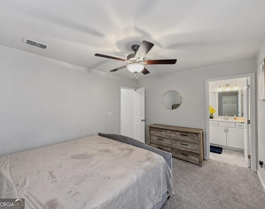 45 Woodford Drive - Photo Thumbnail 30