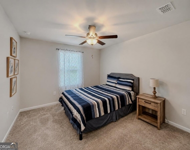 45 Woodford Drive - Photo Thumbnail 22
