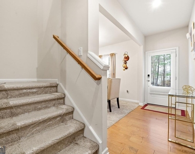 45 Woodford Drive - Photo Thumbnail 13