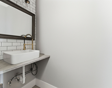 1409 Northwest Drive Nw - Photo Thumbnail 3