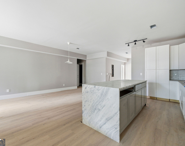 1409 Northwest Drive Nw - Photo Thumbnail 1