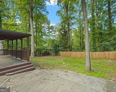 2371 Ben Hill Road - Photo Thumbnail 19
