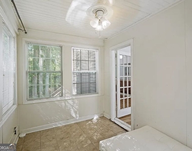 2371 Ben Hill Road - Photo Thumbnail 17