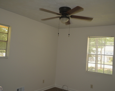 354 Roy Huie Road - Photo Thumbnail 38