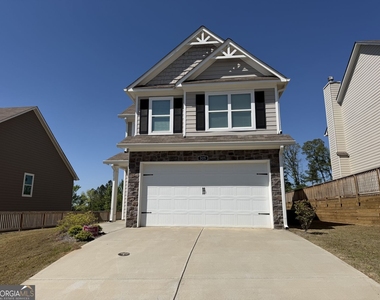 325 Melody Lane - Photo Thumbnail 1