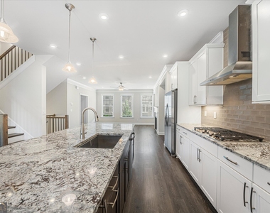 1317 Rosen Road - Photo Thumbnail 12