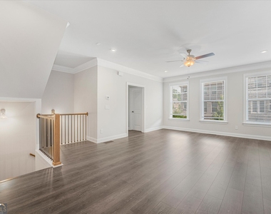 1317 Rosen Road - Photo Thumbnail 7