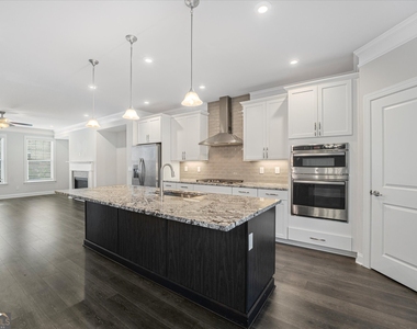 1317 Rosen Road - Photo Thumbnail 9