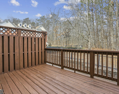 642 Bernay Way - Photo Thumbnail 8