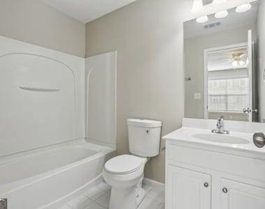 642 Bernay Way - Photo Thumbnail 17