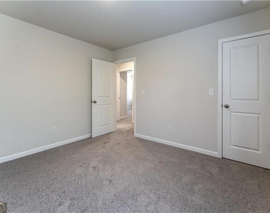 4129 Oakwood Terrace Court - Photo Thumbnail 31