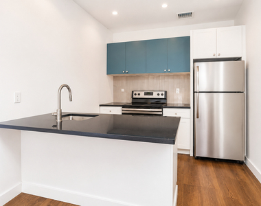 2250 Clarendon Road - Photo Thumbnail 1