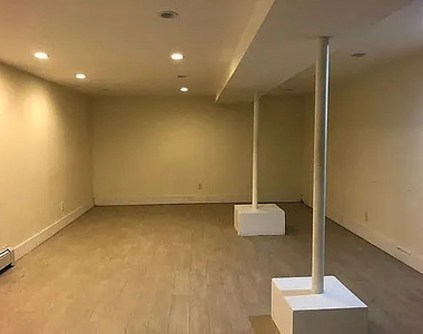 165 Covert Street - Photo Thumbnail 11