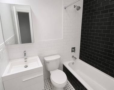 1102 Jefferson Avenue - Photo Thumbnail 7