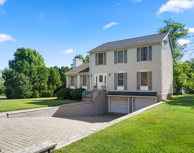 32 Montville Ave - Photo Thumbnail 1