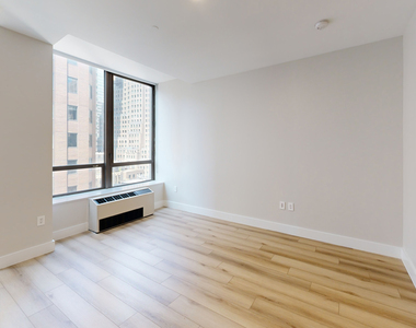95 Wall Street - Photo Thumbnail 3
