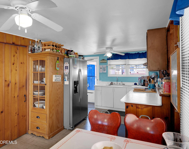 28 11th Lane - Photo Thumbnail 8