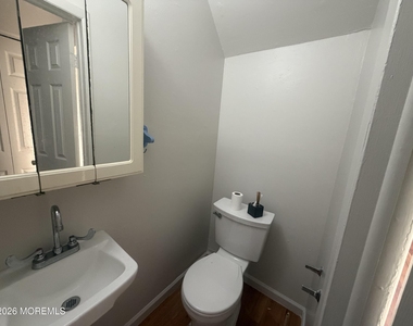 336 Sawmill Road - Photo Thumbnail 8