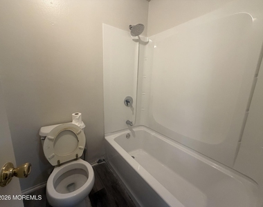 336 Sawmill Road - Photo Thumbnail 7