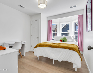 611 3rd Avenue - Photo Thumbnail 1