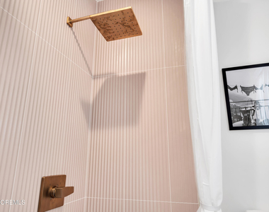 611 3rd Avenue - Photo Thumbnail 26