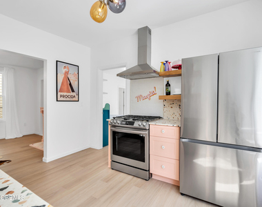 611 3rd Avenue - Photo Thumbnail 20
