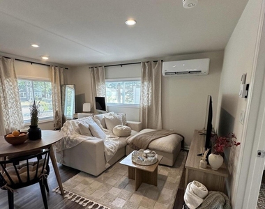 804 Pensacola Road - Photo Thumbnail 5