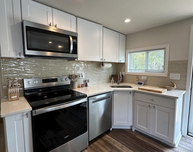 804 Pensacola Road - Photo Thumbnail 2