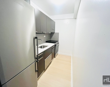 East 39th Street - Photo Thumbnail 1