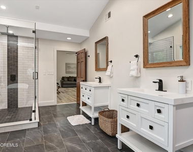 65 Phalanx Road - Photo Thumbnail 16