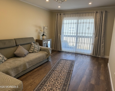 15 Beachway Avenue - Photo Thumbnail 3