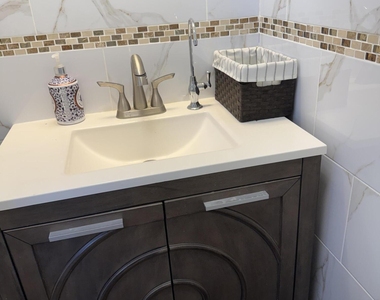 15 Beachway Avenue - Photo Thumbnail 16