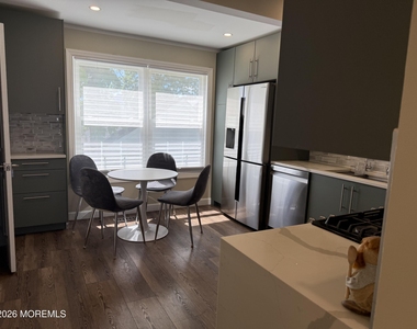 15 Beachway Avenue - Photo Thumbnail 14