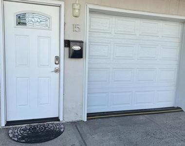 15 Beachway Avenue - Photo Thumbnail 2