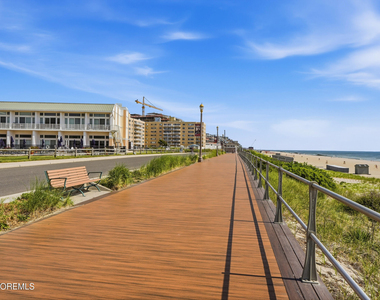 448 Ocean Avenue - Photo Thumbnail 3
