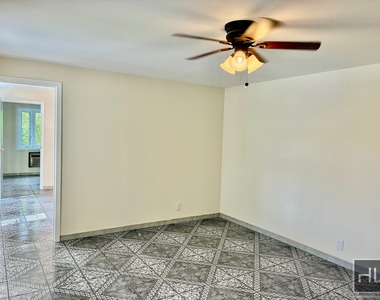 158 Avenue - Photo Thumbnail 2