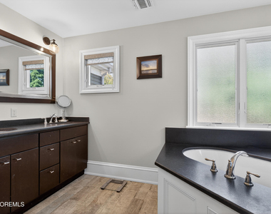 29 Lafayette Street - Photo Thumbnail 26