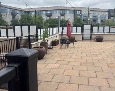 329 E Colorado Boulevard - Photo Thumbnail 37