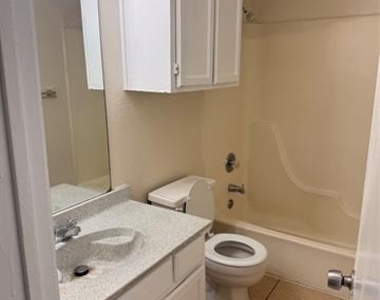 6316 Woodmont Court - Photo Thumbnail 18