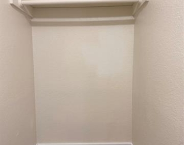 6316 Woodmont Court - Photo Thumbnail 16