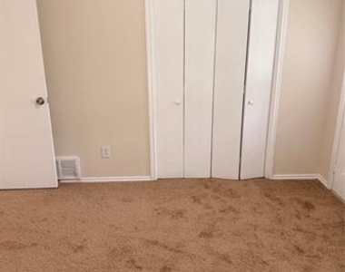 6316 Woodmont Court - Photo Thumbnail 12