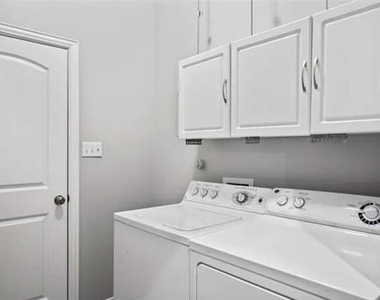 8336 Trinity Vista Trail - Photo Thumbnail 20