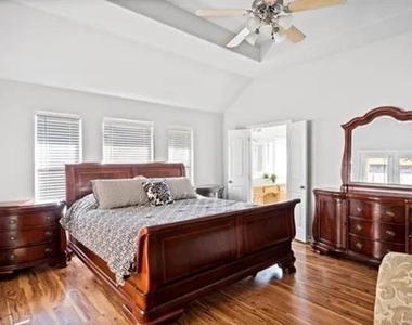 8336 Trinity Vista Trail - Photo Thumbnail 13