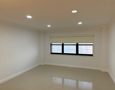 5100 N Ocean Boulevard - Photo Thumbnail 11